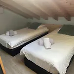 Maison Des Vignes- Troquairou Et Becca Motta *