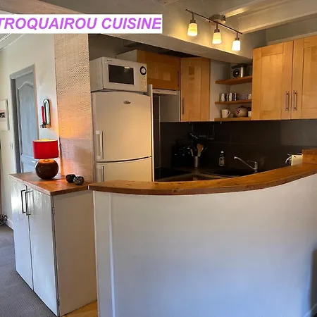 Maison Des Vignes- Troquairou Et Becca Motta Brides-les-Bains