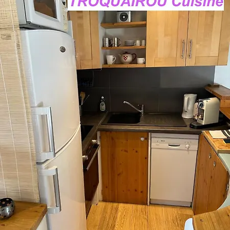Maison Des Vignes- Troquairou Et Becca Motta Apartment Brides-les-Bains
